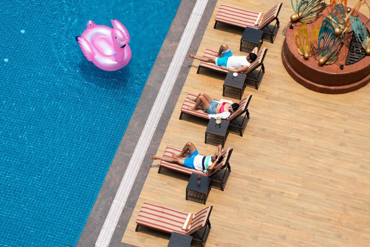 ホテル Fairfield By Marriott Goa カラングート エクステリア 写真