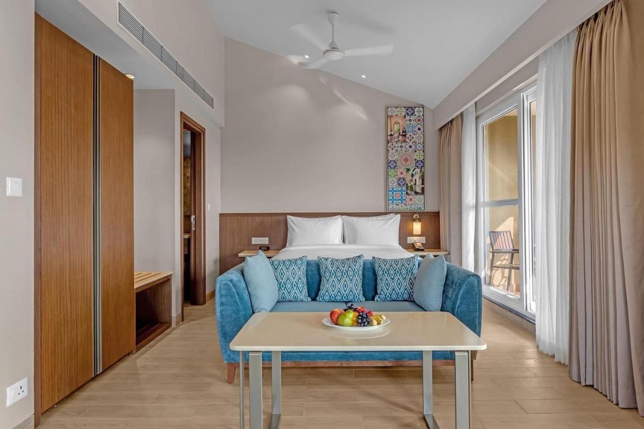 ホテル Fairfield By Marriott Goa カラングート エクステリア 写真