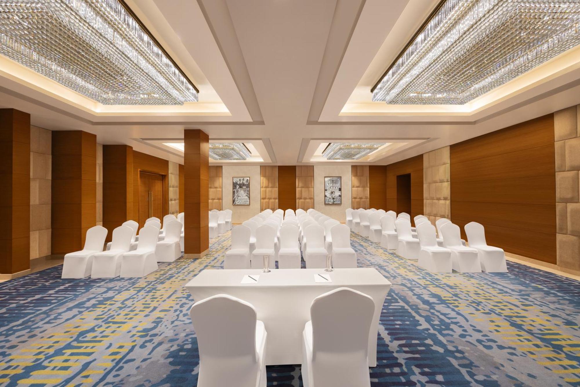 ホテル Fairfield By Marriott Goa カラングート エクステリア 写真