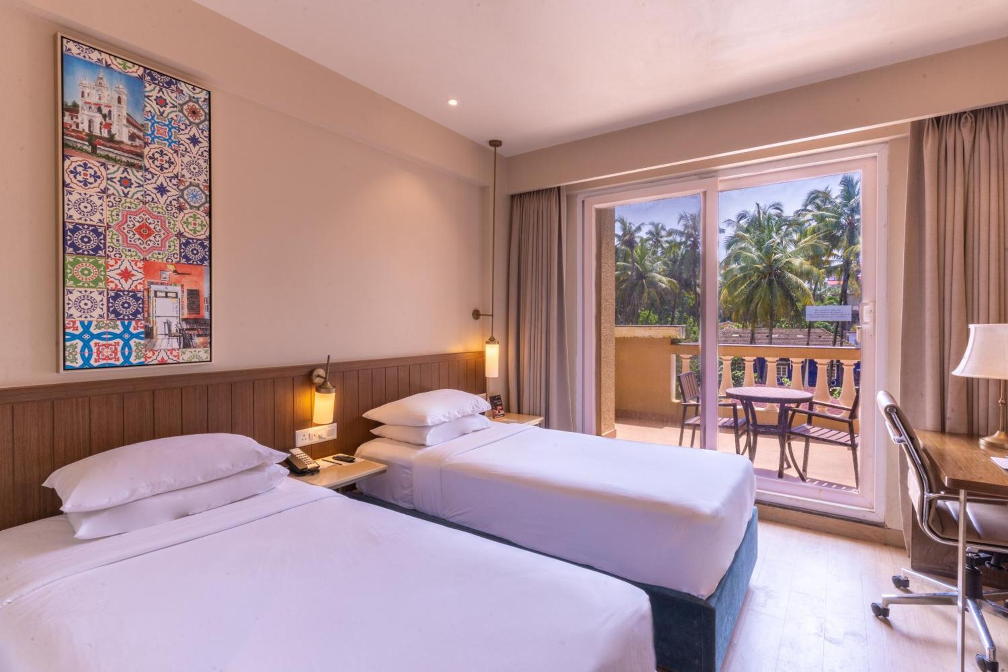 ホテル Fairfield By Marriott Goa カラングート エクステリア 写真